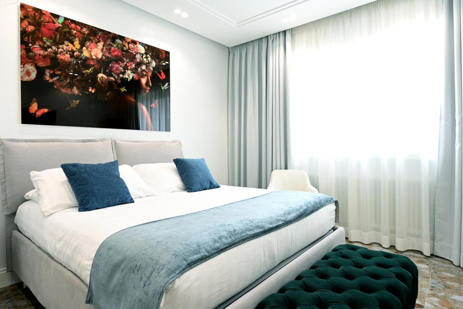 Golden House Cinecitta Guest house