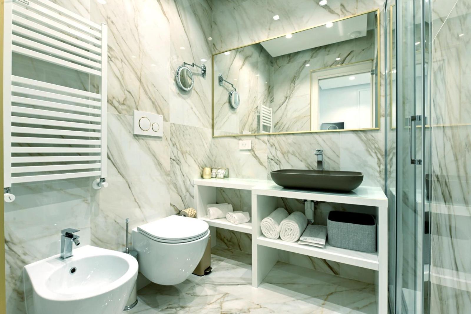 Golden House Cinecitta Guest house
