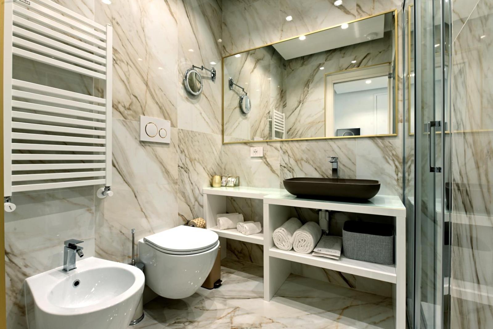 Golden House Cinecitta Guest house