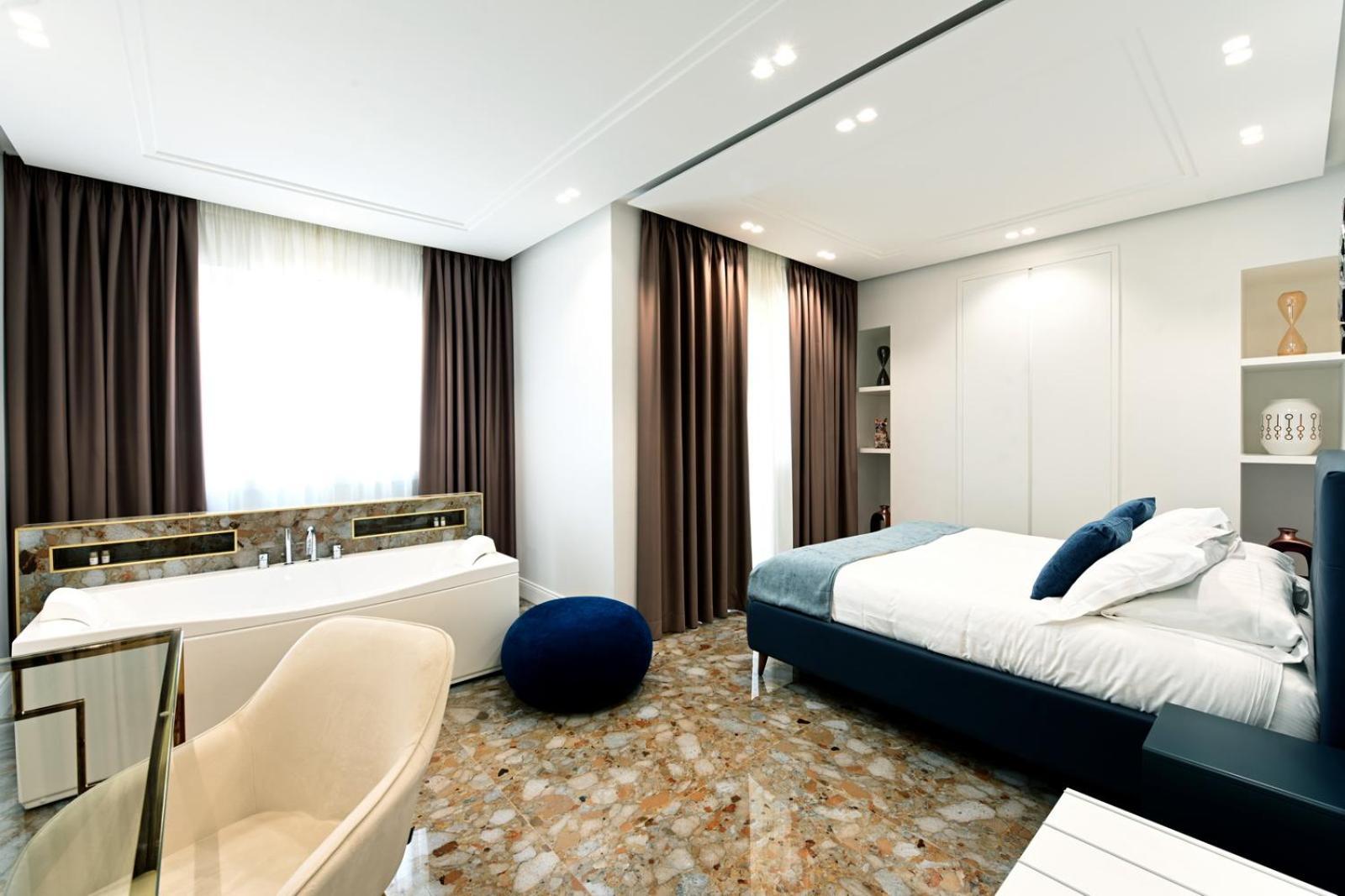 Guest house Golden House Cinecitta Rome